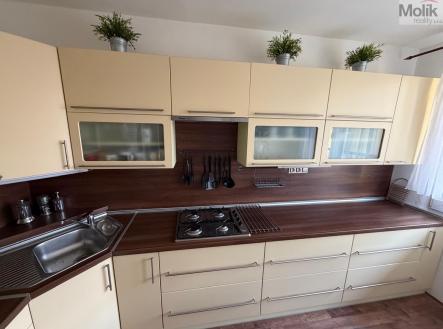 Prodej bytu, 4+1, 73 m²