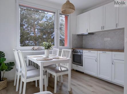 Pronájem bytu, 2+kk, 36 m²