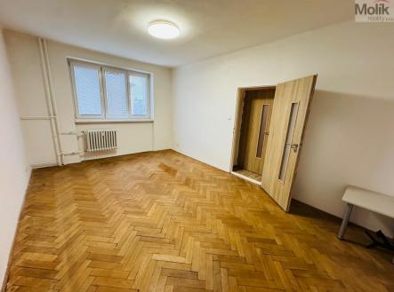 Pronájem bytu, 1+1, 37,5 m²