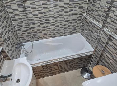 Pronájem bytu, 3+1, 69 m²