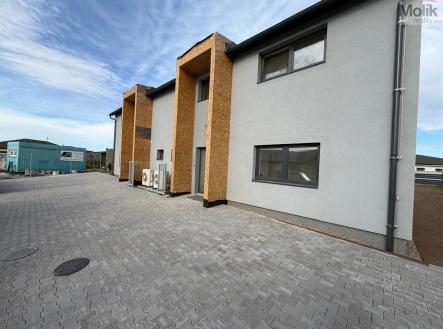 Pronájem domu/vily, 156,8 m²