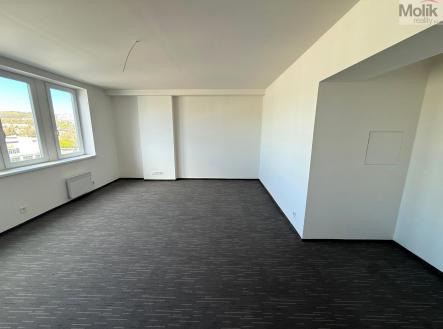Pronájem bytu, 1+kk, 34 m²