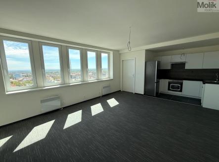 Pronájem bytu, 3+kk, 97 m²