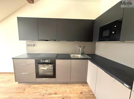 Pronájem bytu, 2+kk, 58 m²