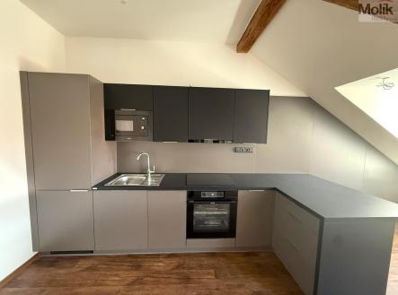 Pronájem bytu, 2+kk, 72 m²