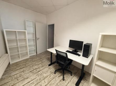 Pronájem kanceláře, 59 m²