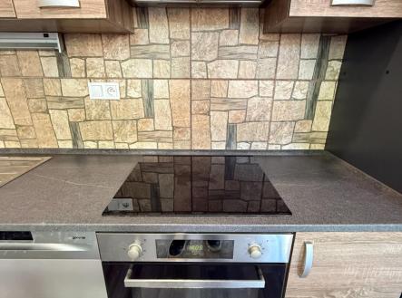 Pronájem bytu, 3+kk, 84 m²