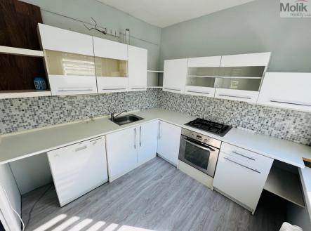 Prodej bytu, 3+1, 70,6 m²