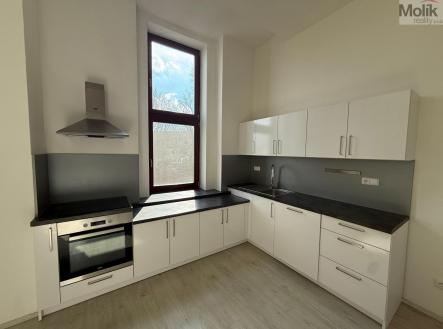 Pronájem bytu, 4+kk, 114 m²
