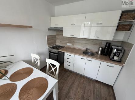 Prodej bytu, 3+1, 61 m²