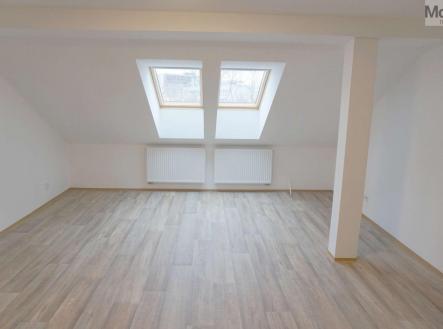 Pronájem bytu, 3+kk, 60 m²