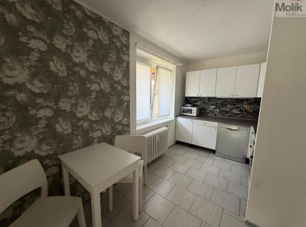 Pronájem bytu, 3+1, 60 m²