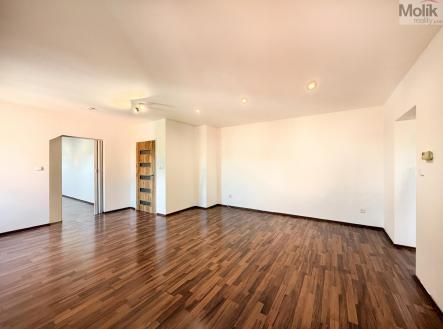 Pronájem bytu, 3+1, 95 m²