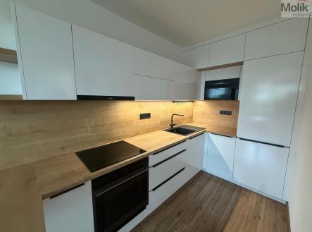 Pronájem bytu, 2+kk, 40 m²