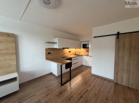 Pronájem bytu, 2+kk, 40 m²