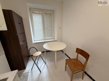 Pronájem bytu, 1+1, 35 m²