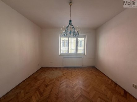 Pronájem bytu, 3+1, 80 m² obrázek
