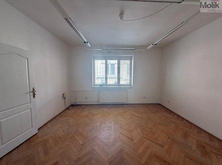 Pronájem bytu, 3+1, 80 m²