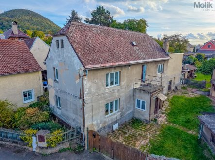 Prodej rodinného domu, 5+1, 208 m2, Kostomlaty pod Milešovkou, ul. Pod kovárnou