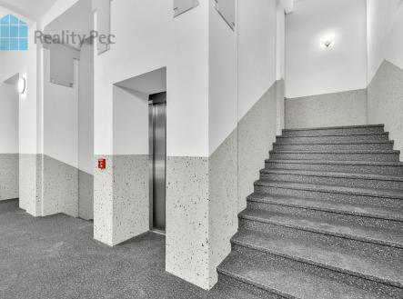 Prodej bytu, 3+kk, 70 m²