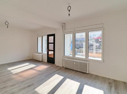 Prodej kanceláře, 54 m² obrázek