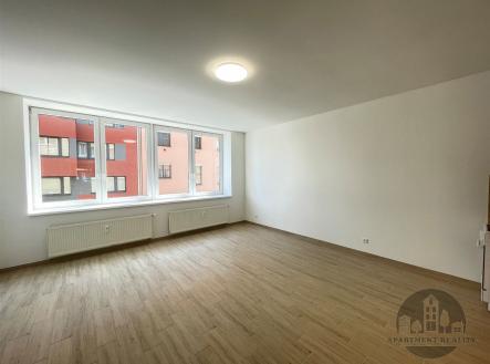 Pronájem bytu, 1+kk, 36 m²