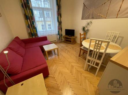 Pronájem bytu, 2+kk, 53 m²