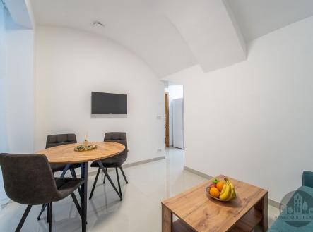 Pronájem bytu, 2+kk, 40 m²