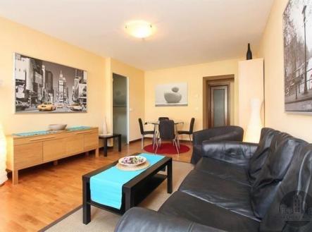 Pronájem bytu, 3+kk, 74 m²