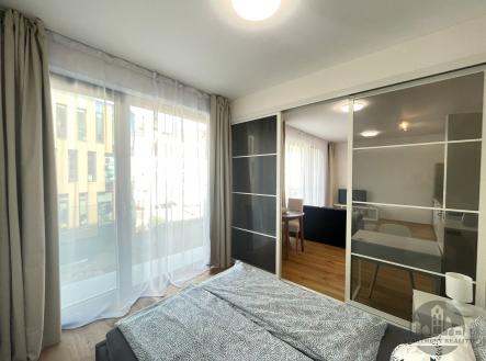 Pronájem bytu, 2+kk, 40 m²