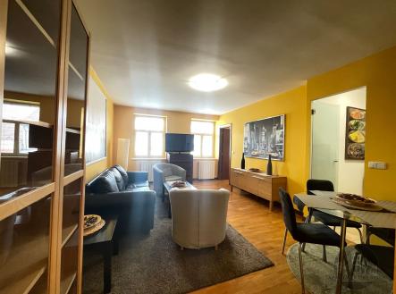 Pronájem bytu, 3+kk, 74 m²