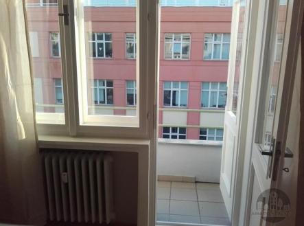 Pronájem bytu, 1+kk, 30 m²