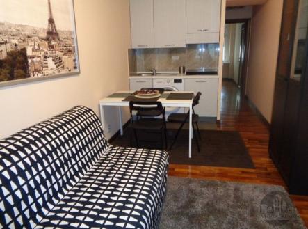 Pronájem bytu, 2+kk, 35 m²