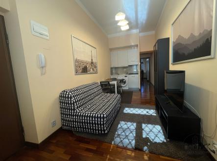 Pronájem bytu, 2+kk, 35 m²