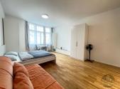 Pronájem bytu, 1+kk, 34 m²