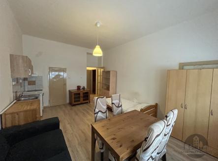 Pronájem bytu, 1+kk, 30 m²