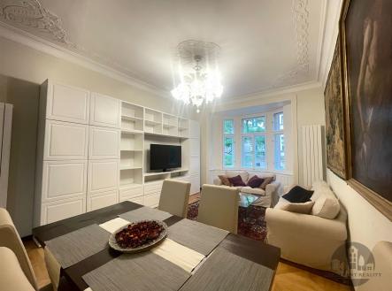 Pronájem bytu, 4+kk, 111 m²