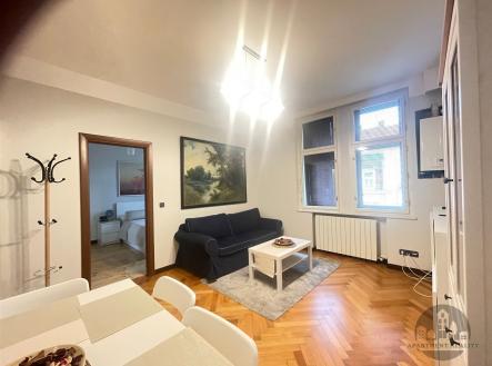 Pronájem bytu, 2+kk, 36 m²