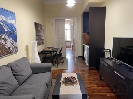 Pronájem bytu, 2+kk, 37 m²
