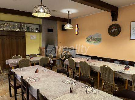 Prodej - restaurace, 300 m²