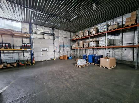 Pronájem komerčního objektu, sklad, 250 m²