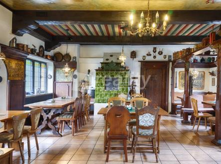 Prodej hotel, 13 315 m²