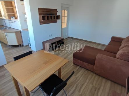 Pronájem bytu, 3+1, 60 m²