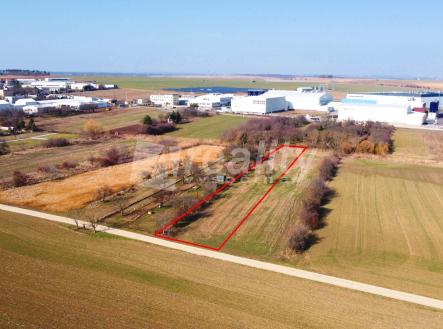 Prodej pozemku pro bydlení, 2 719 m²