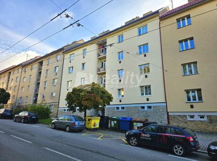 Prodej bytu, 1+1, 43 m²