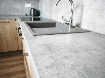 Pronájem bytu, 2+1, 57 m²