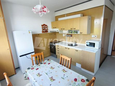 Pronájem bytu, 2+1, 61 m²