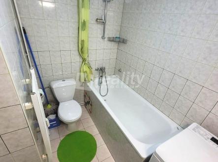 Pronájem bytu, 1+kk, 35 m²