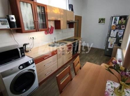 Pronájem přízemního bytu 2+1, Náměšť nad Oslavou