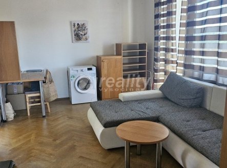 Pronájem bytu, 2+1, 57 m²